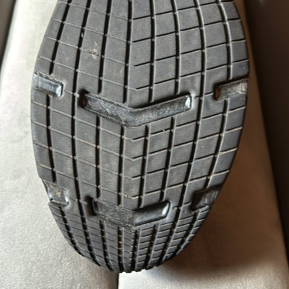 Work shoes - Picture 5 of 5